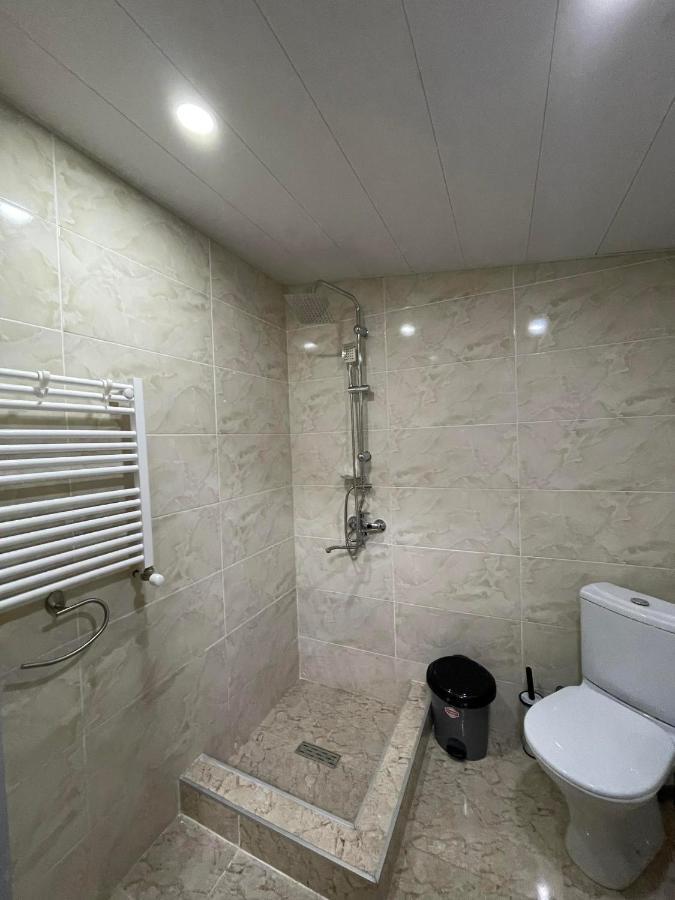 Hotel Shina Kazbegi Eksteriør billede