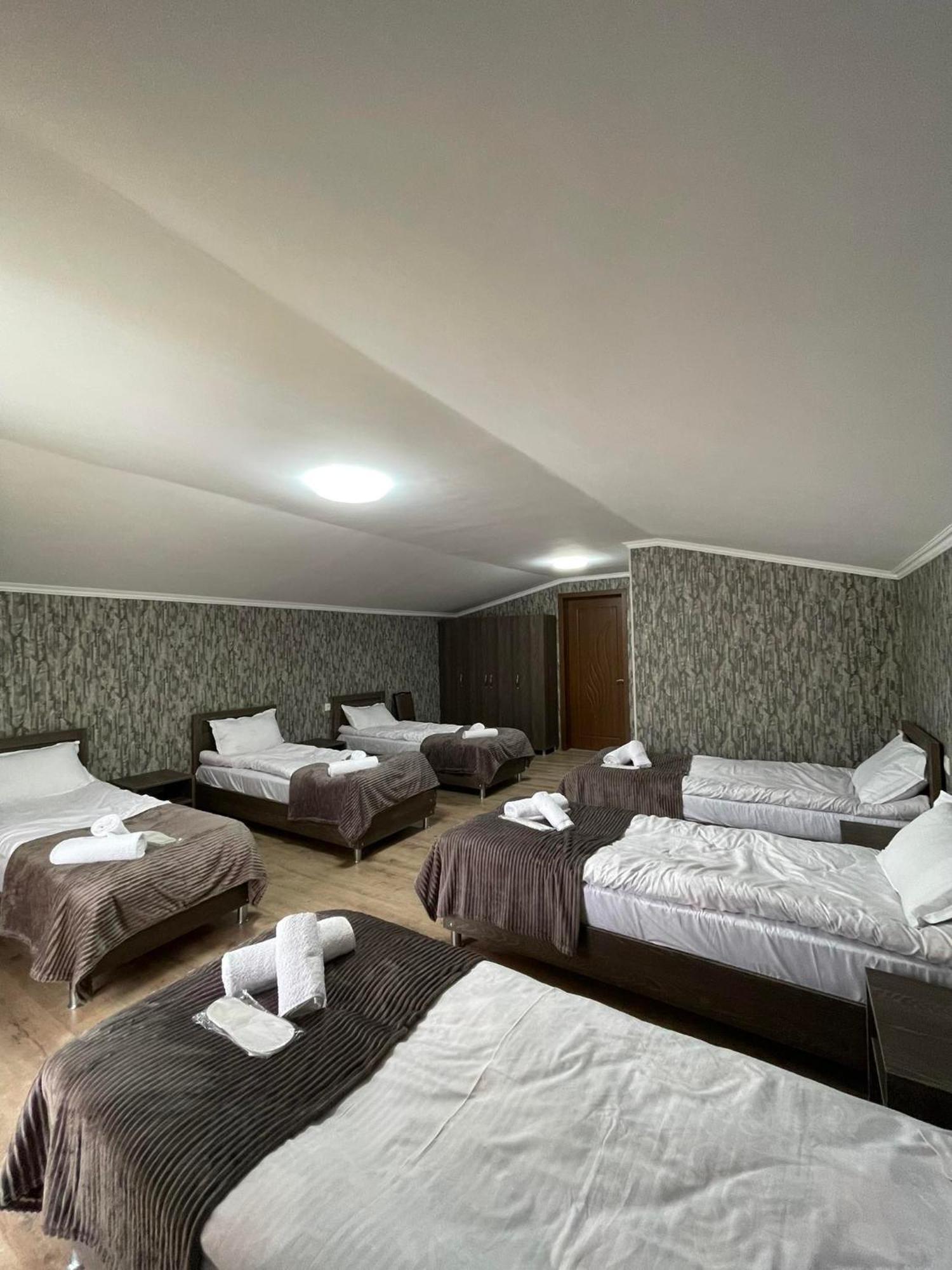 Hotel Shina Kazbegi Eksteriør billede