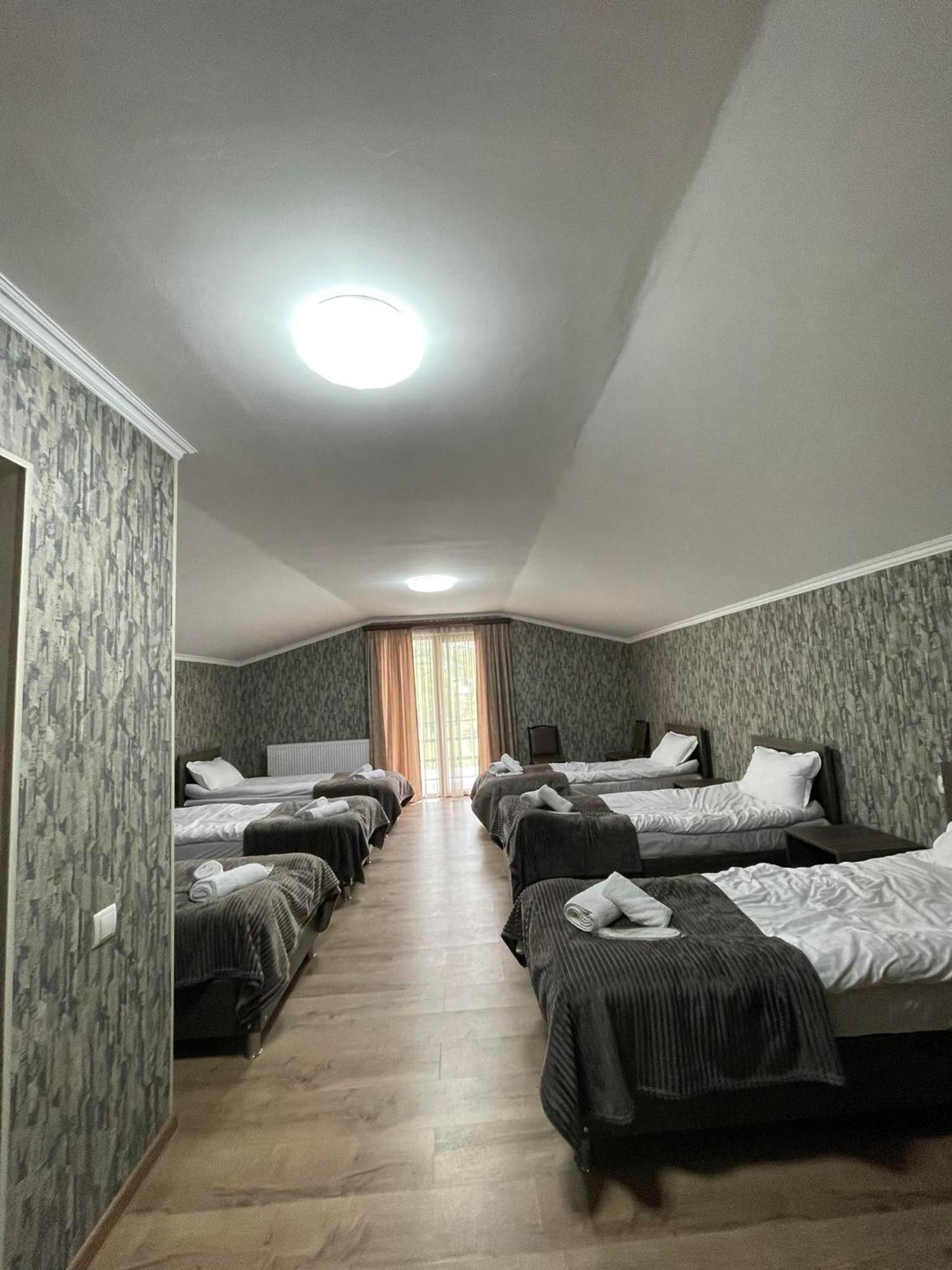 Hotel Shina Kazbegi Eksteriør billede