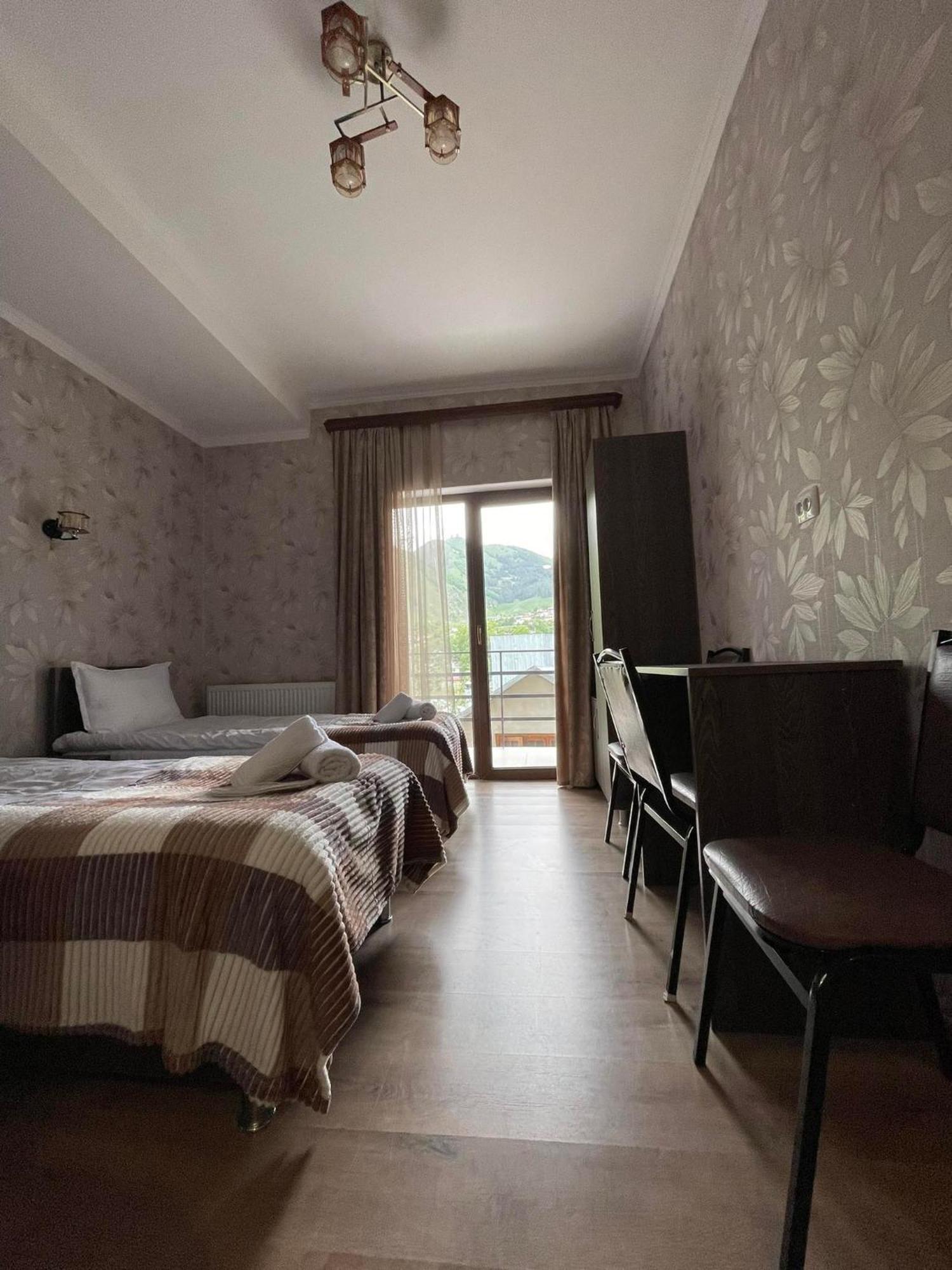 Hotel Shina Kazbegi Eksteriør billede